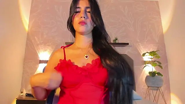 Snapshot of lunna_celeste chatting on 30, 4, 2026 lunna celeste online show from 30, 4, 2026