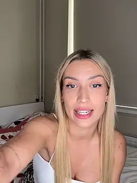 BlondeChiara online show from 20, 4, 2026