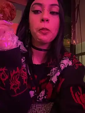 Kattze  online show from 19, 5, 2026