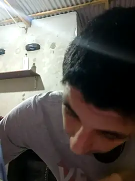 uriakela12 online show from 24, 4, 2026