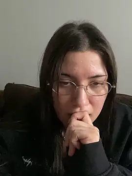 cherryxxox online show from 18, 4, 2026