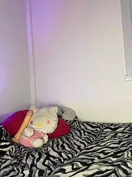 cherryxxox online show from 3, 7, 2026