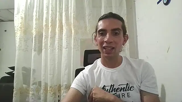 Natie horny online show from 21, 4, 2026