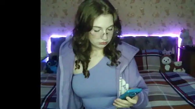 HoneyTangerine online show from 26, 4, 2026