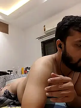 hornydaddy 21 online show from 22, 7, 2026