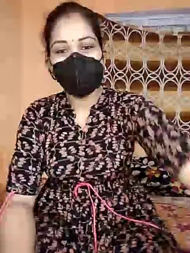 Snapshot of hornycouple096 chatting on 5, 6, 2026 hornycouple096 online show from 5, 6, 2026