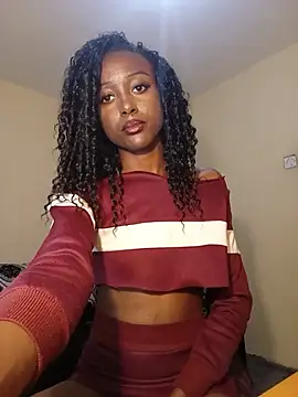 HotSkinnyLady online show from 30, 7, 2026