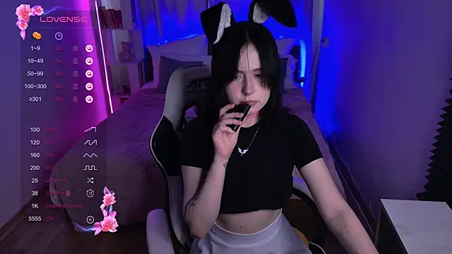karinahili online show from 18, 7, 2026