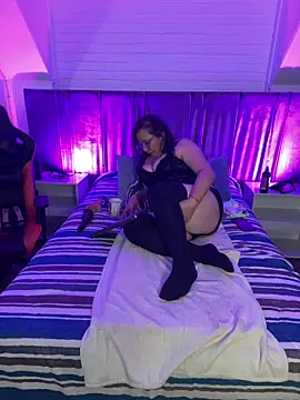 Jenifer cruz online show from 23, 7, 2026