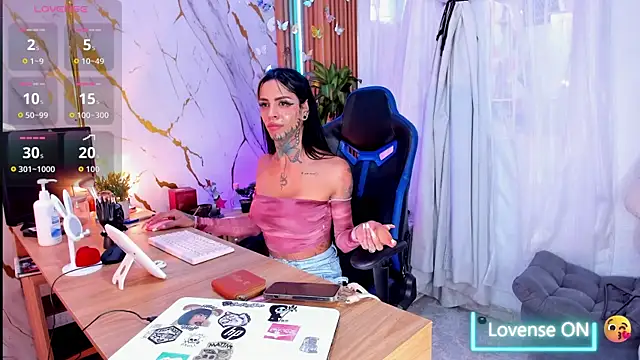 Dafne kee online show from 28, 7, 2026