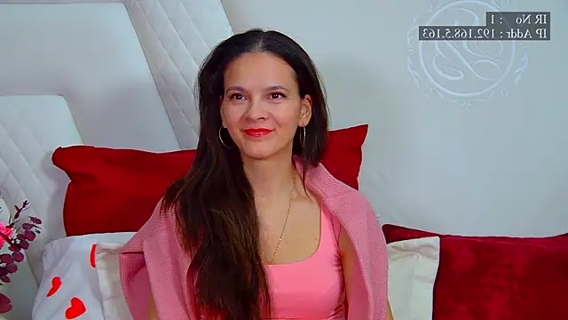Snapshot of LeonaLane chatting on 17, 4, 2026 LeonaLane online show from 17, 4, 2026
