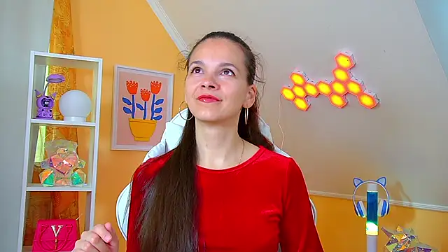 Snapshot of LeonaLane chatting on 11, 5, 2026 LeonaLane online show from 11, 5, 2026