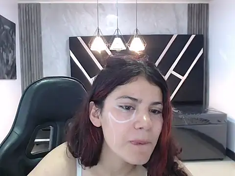 Scarlett jhonson ch online show from 12, 4, 2026