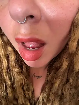 LaRubiaCalda online show from 11, 7, 2026