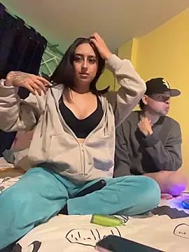 hotlatinocouple   online show from 29, 6, 2026