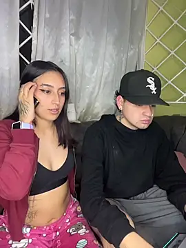hotlatinocouple   online show from 16, 7, 2026
