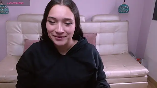 Marianne Cam online show from 9, 6, 2026