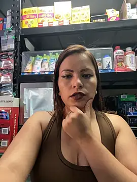 MIA ROSSEEE online show from 20, 6, 2026