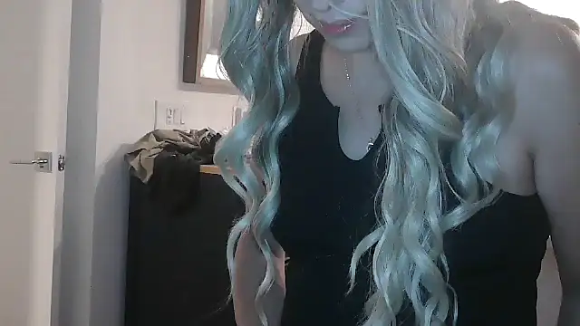 nadianaughty2 online show from 26, 7, 2026