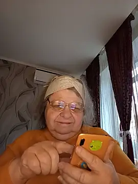Snapshot of MartaMia68 chatting on 3, 6, 2026 MartaMia68 online show from 3, 6, 2026