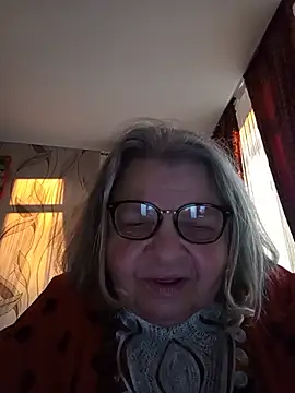 Snapshot of MartaMia68 chatting on 4, 6, 2026 MartaMia68 online show from 4, 6, 2026