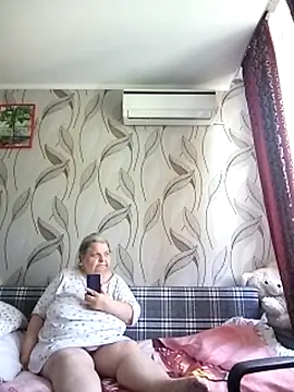 Snapshot of MartaMia68 chatting on 7, 7, 2026 MartaMia68 online show from 7, 7, 2026