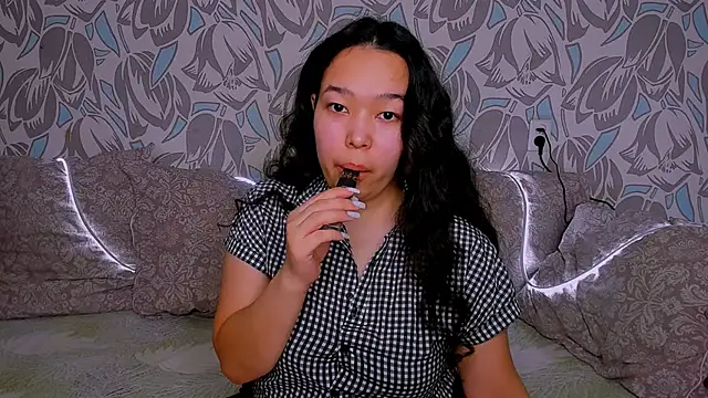 Zlata lee online show from 23, 4, 2026