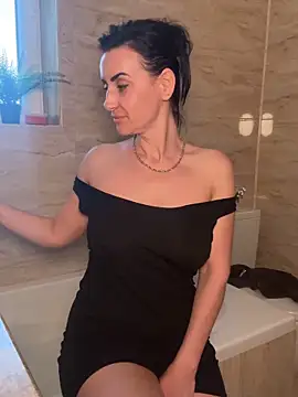 MissGiulia online show from 16, 5, 2026
