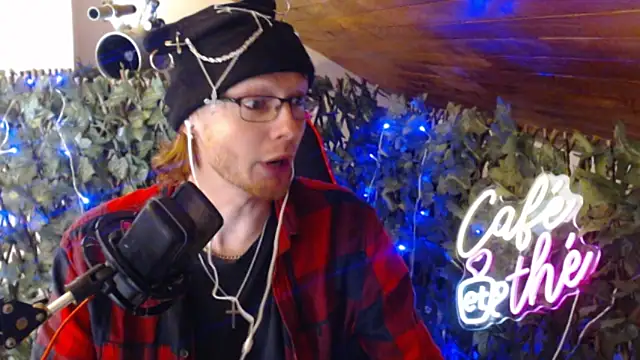 SkinnyAlex1312 online show from 9, 4, 2026