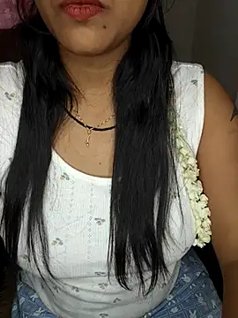Tamilmoon006 online show from 21, 7, 2026
