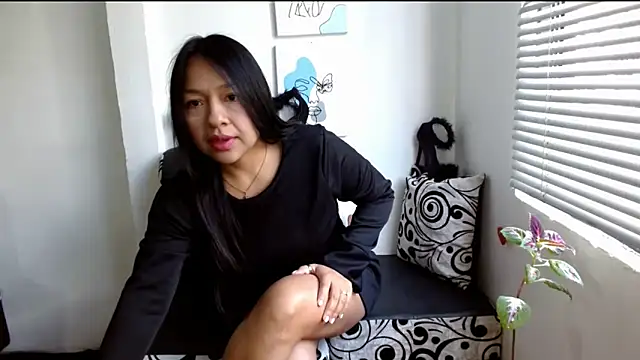 Snapshot of alisonnturbay chatting on 13, 5, 2026 alisonnturbay online show from 13, 5, 2026