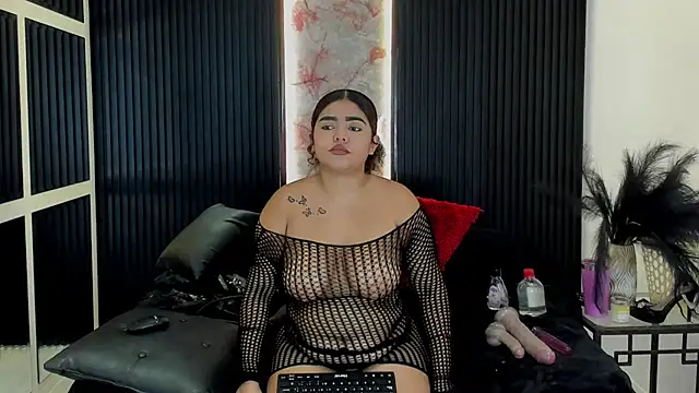 Snapshot of AlanaVelascos chatting on 8, 7, 2026 AlanaVelascos online show from 8, 7, 2026
