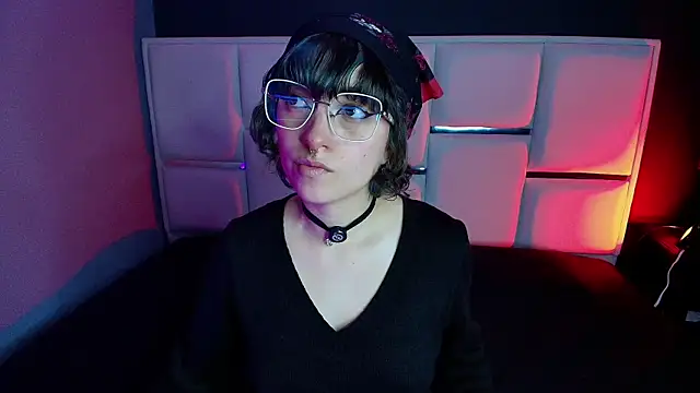 BadEmyXO online show from 23, 7, 2026