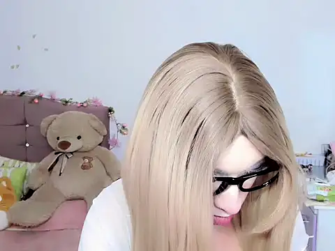 Im valentina01 online show from 24, 4, 2026