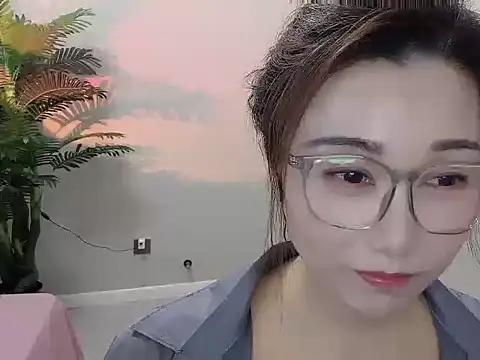 Yunxi- online show from 15, 4, 2026