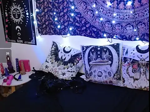 Ozzy Valentino online show from 23, 7, 2026