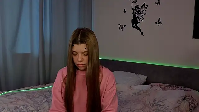 DelenaRines online show from 22, 4, 2026