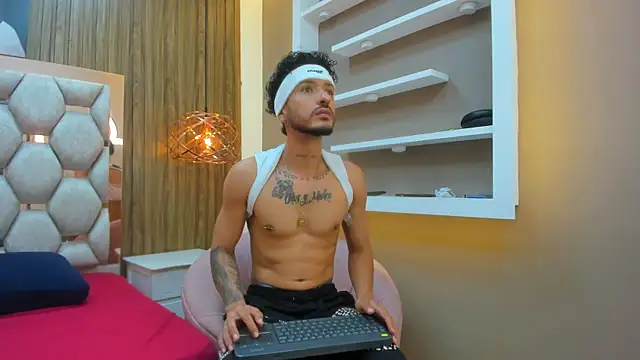 denis winslow online show from 23, 4, 2026