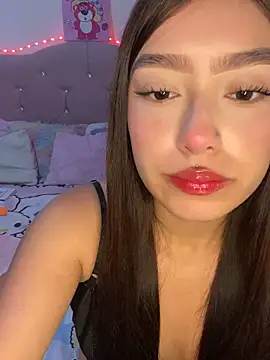 Miakittyyy online show from 17, 6, 2026
