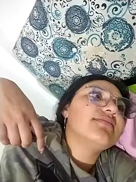 skarlettmoon online show from 19, 4, 2026