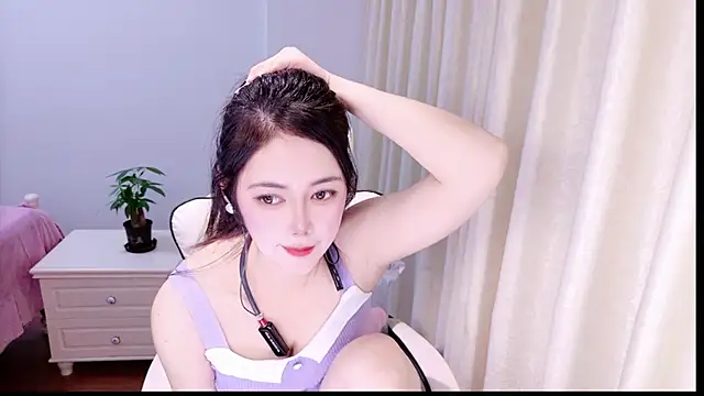 Sunny-cc online show from 23, 4, 2026