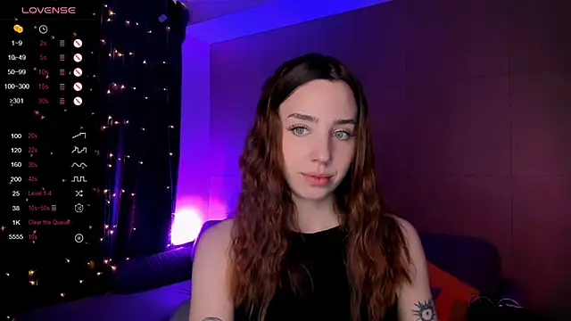 CharliGrace  online show from 25, 4, 2026