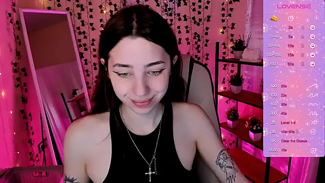 CharliGrace  online show from 17, 5, 2026
