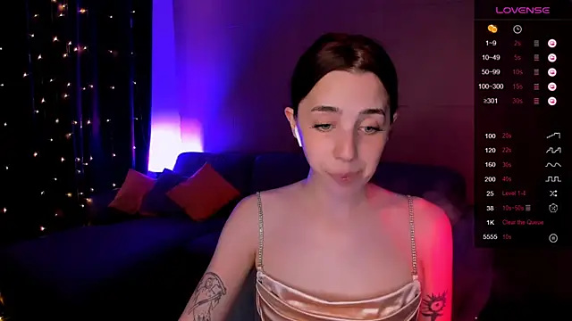 CharliGrace  online show from 25, 6, 2026