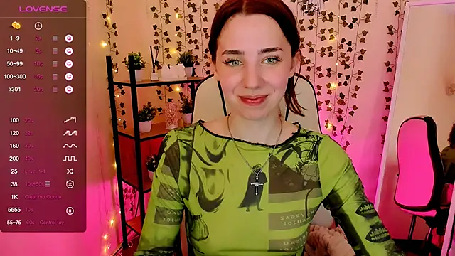 CharliGrace  online show from 29, 6, 2026