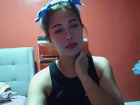 Cutie-Smile online show from 8, 5, 2026