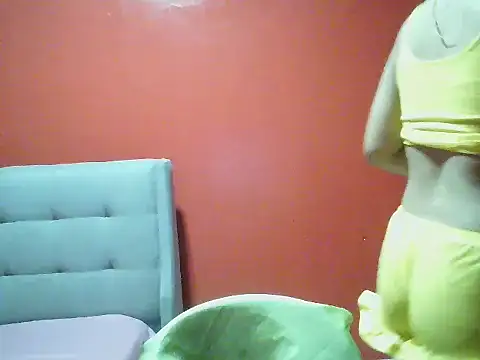 Cutie-Smile online show from 17, 5, 2026