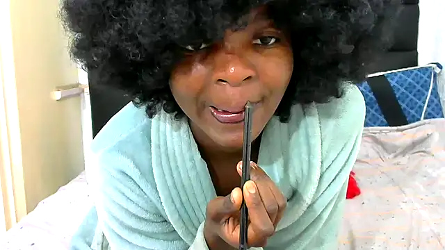 PetiteEbonyBabe  online show from 27, 6, 2026