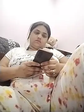 Snapshot of hotsilk21 chatting on 9, 6, 2026 hotsilk21 online show from 9, 6, 2026