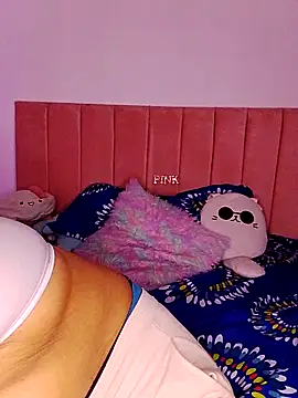 Izel  online show from 20, 4, 2026